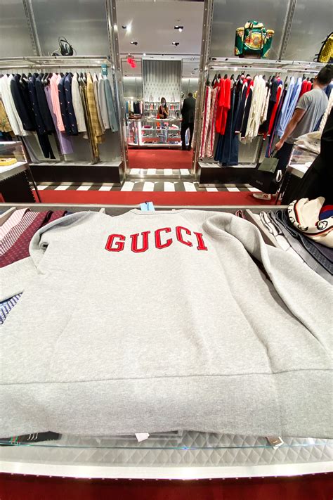 how to get hired at gucci|gucci outlet job.